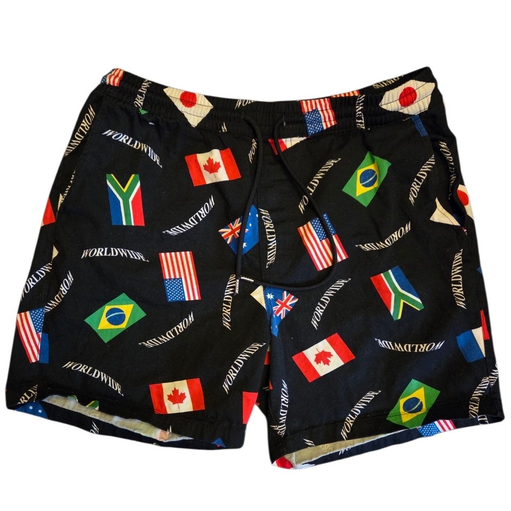 Forever‎ 21 Mens Worldwide Flag Print Shorts Black Size Large Drawstring Casual
